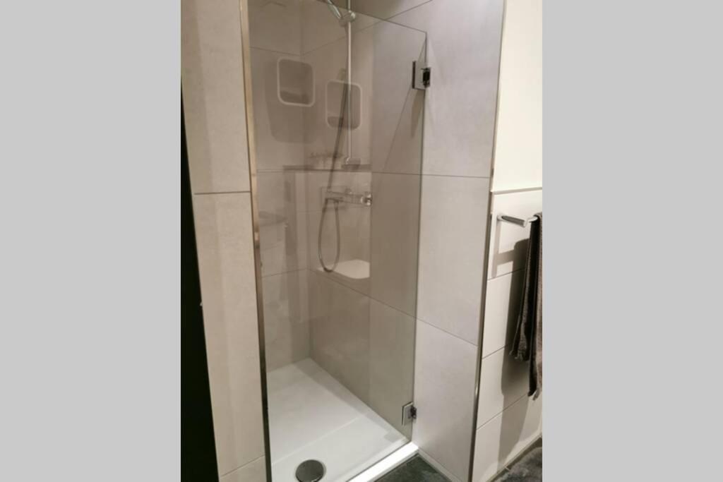 Schoene Ferien- Oder Monteurwohnung "Ausblick Storchennest" Schermbeck Esterno foto