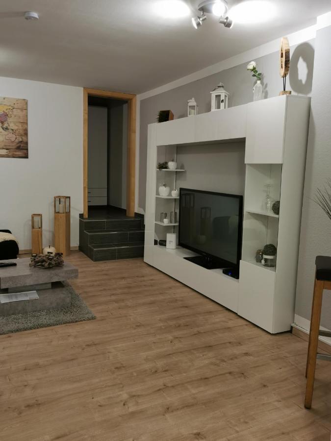 Schoene Ferien- Oder Monteurwohnung "Ausblick Storchennest" Schermbeck Esterno foto
