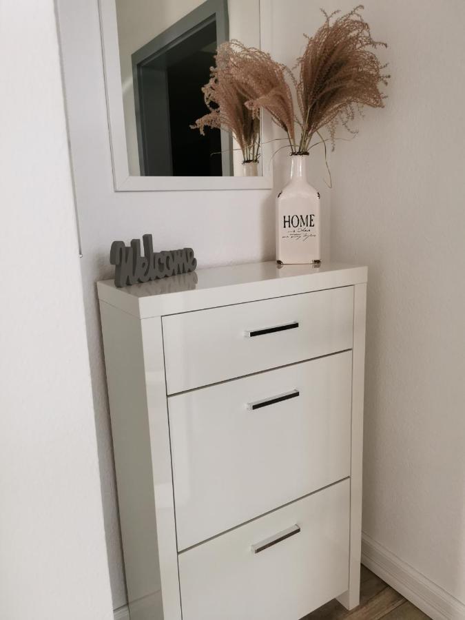 Schoene Ferien- Oder Monteurwohnung "Ausblick Storchennest" Schermbeck Esterno foto